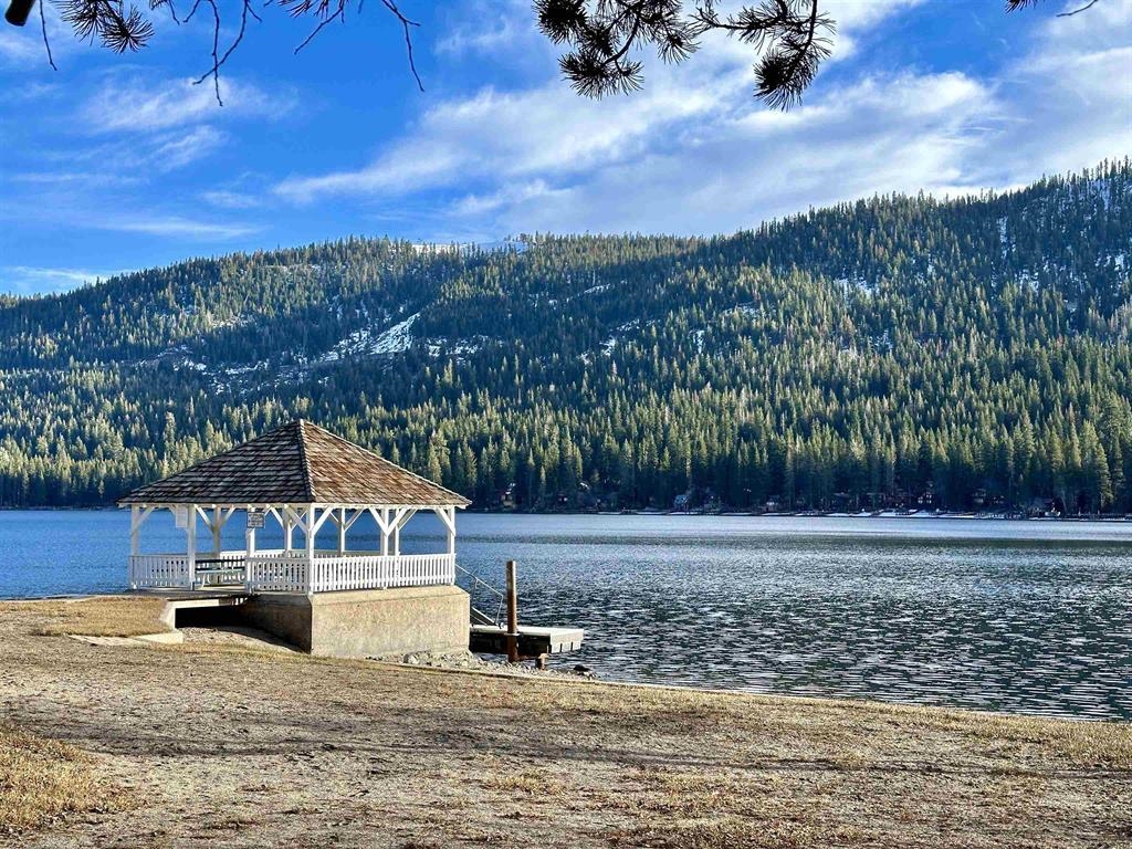 15482 Donner Pass Road, Unit 19 Truckee, CA 96161 - Photo 18 of 18 Gallery Image 18