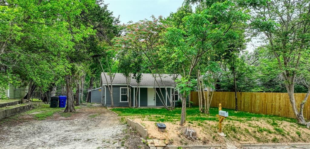 1545 Reuter Avenue Waco, TX 76708 - Photo 3 of 31