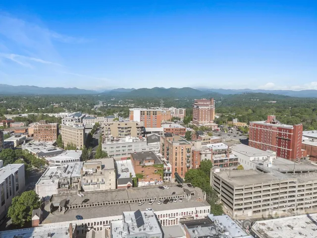 $699,000 | 84 West Walnut Street, Unit 405, Asheville, NC 28801