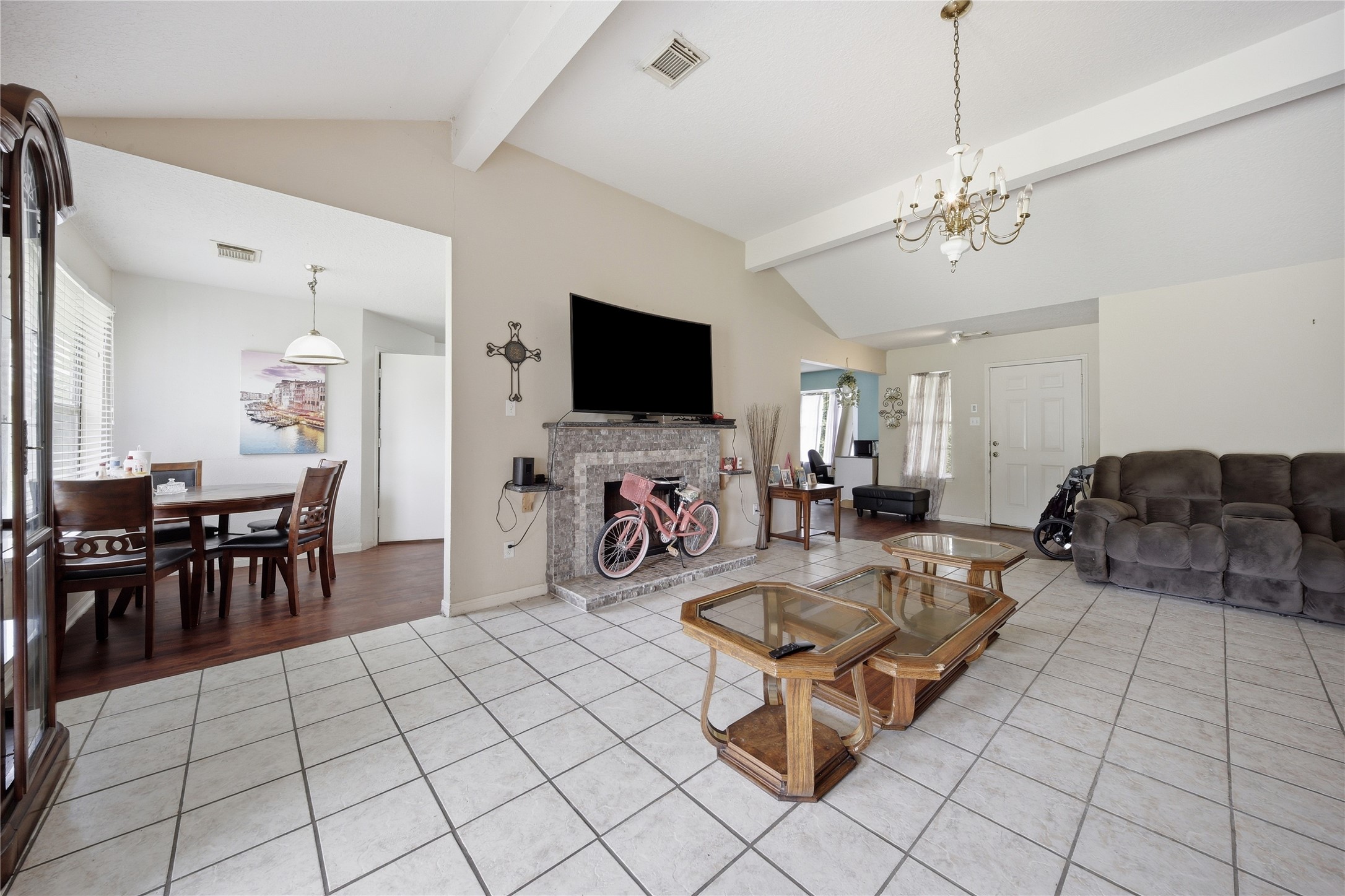4606 Terrell Street Houston, TX 77093 - Photo 11 of 41