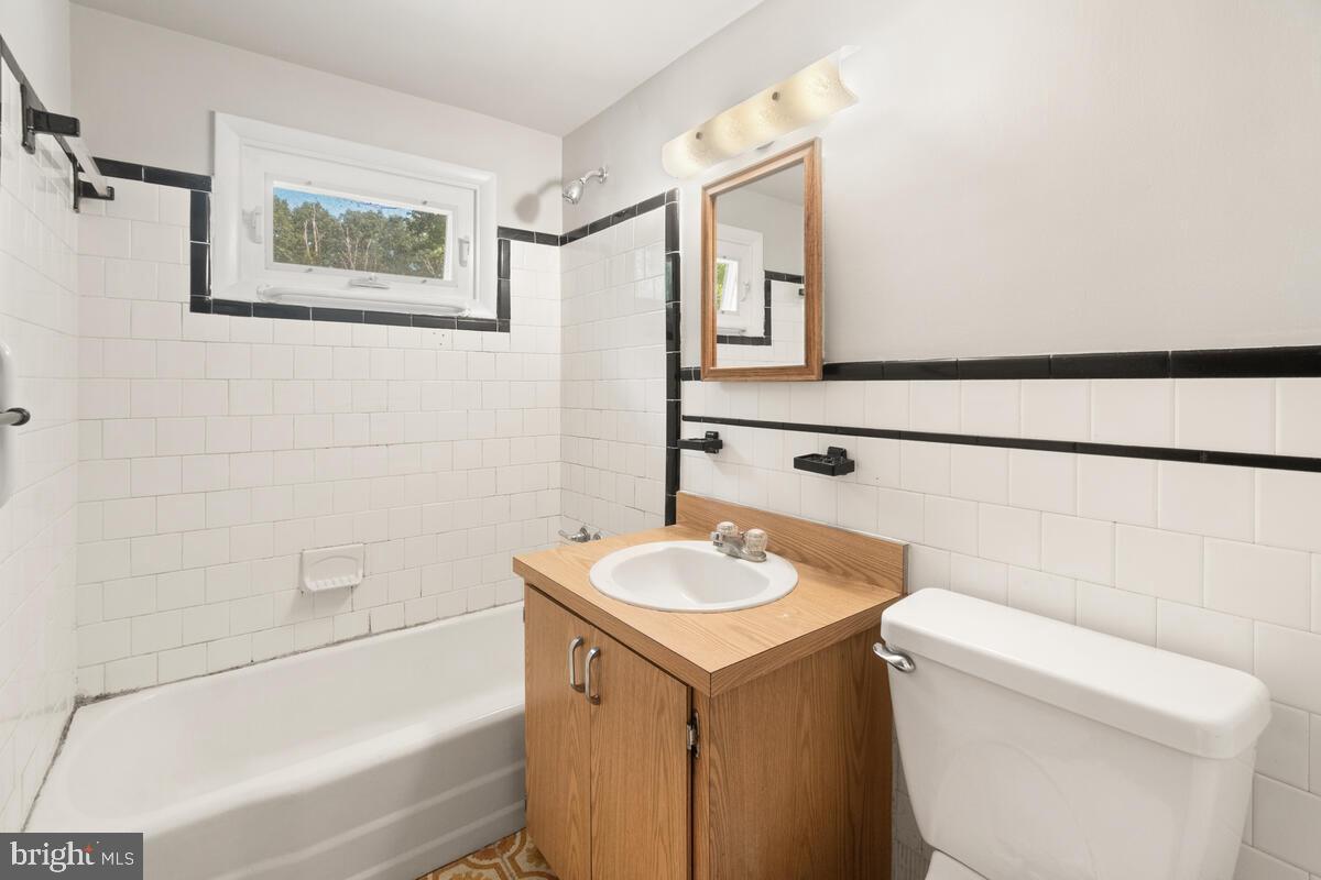 9009 Gue Road Damascus, MD 20872 - Photo 18 of 33