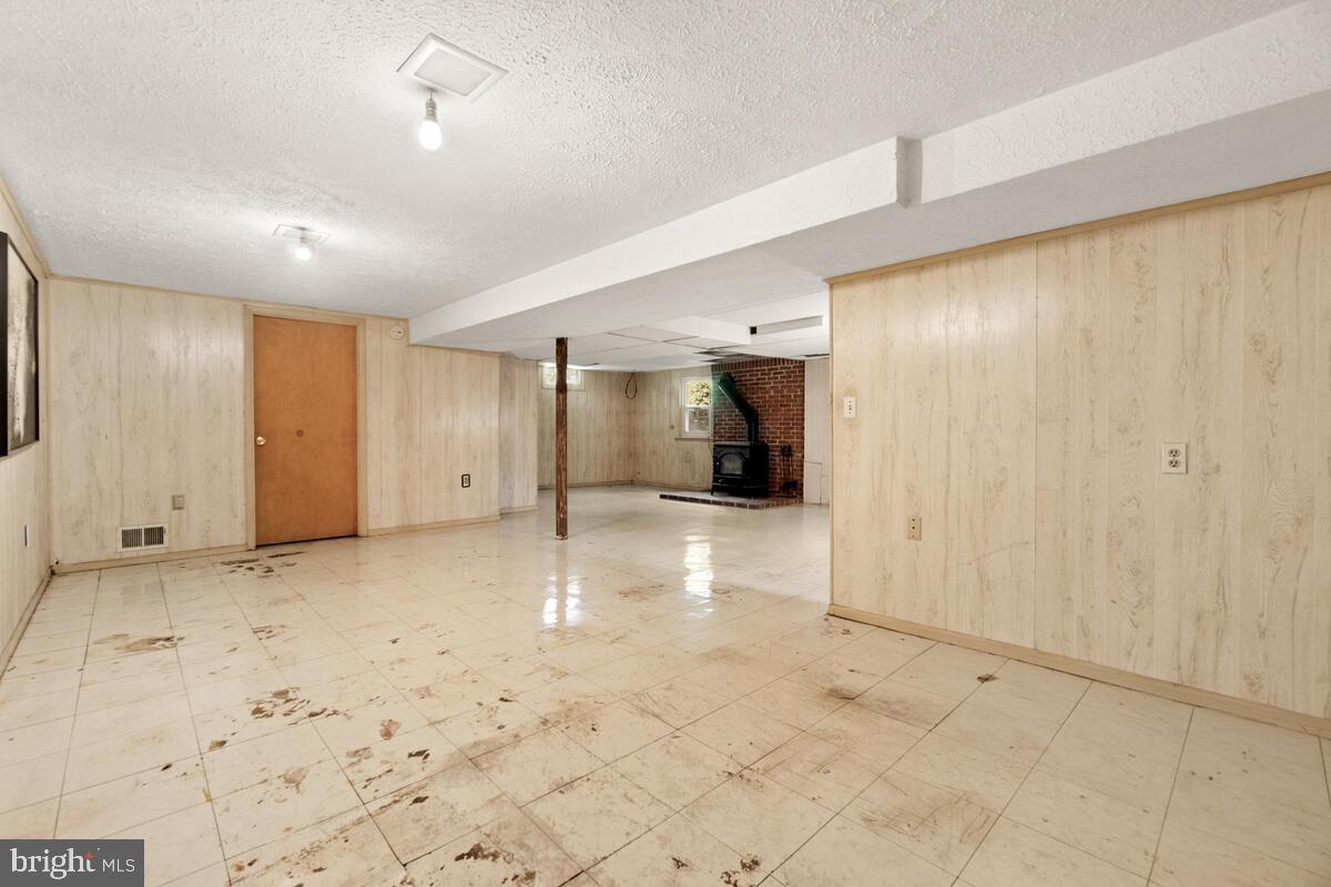 9009 Gue Road Damascus, MD 20872 - Photo 23 of 33