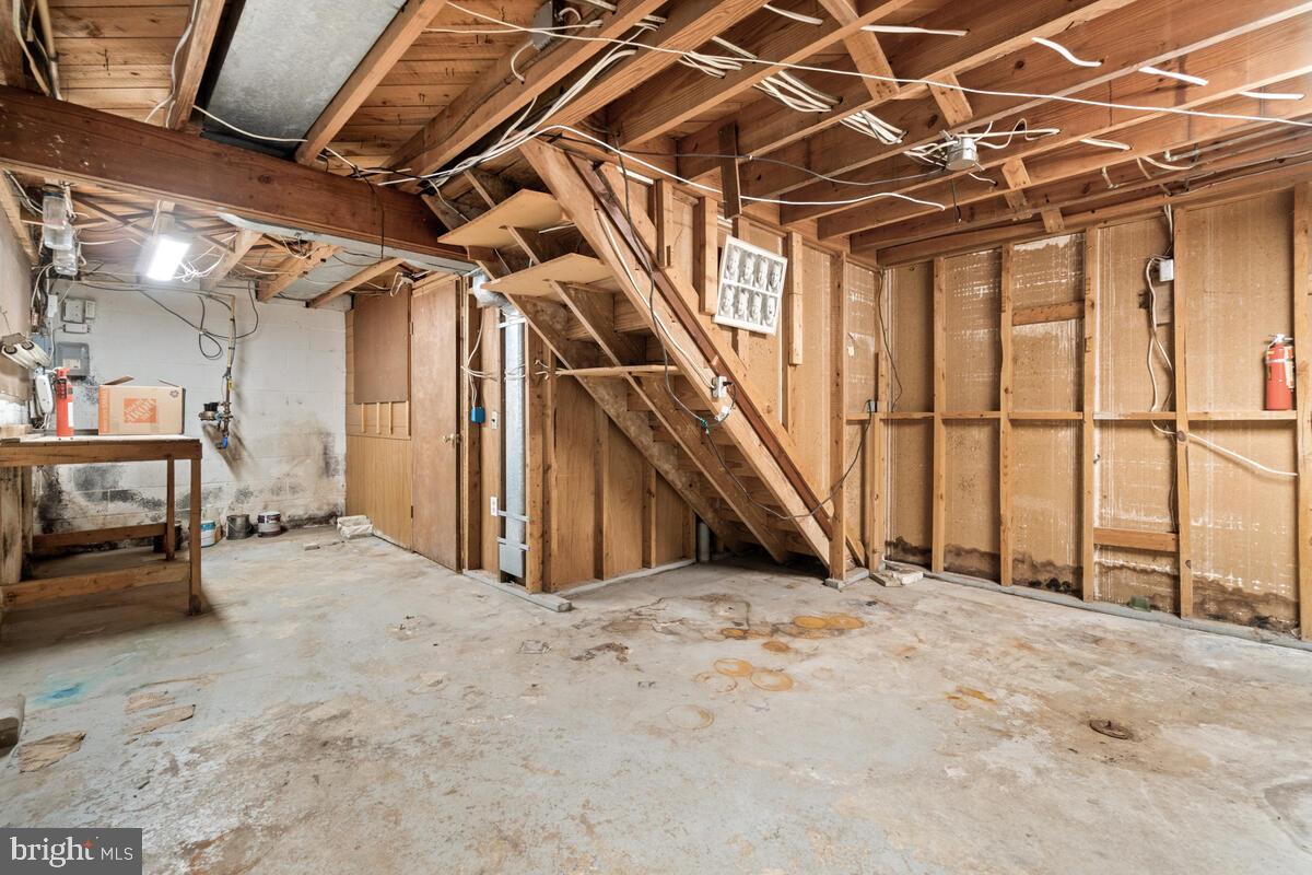 9009 Gue Road Damascus, MD 20872 - Photo 24 of 33