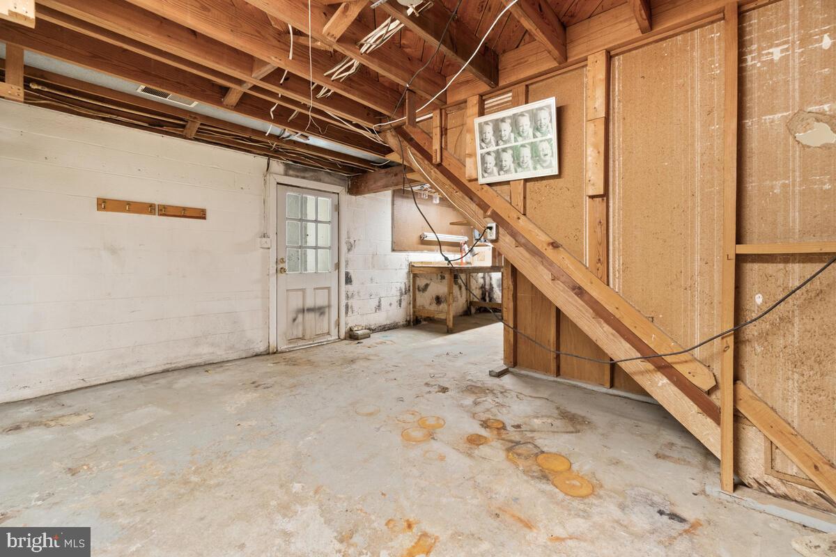 9009 Gue Road Damascus, MD 20872 - Photo 25 of 33