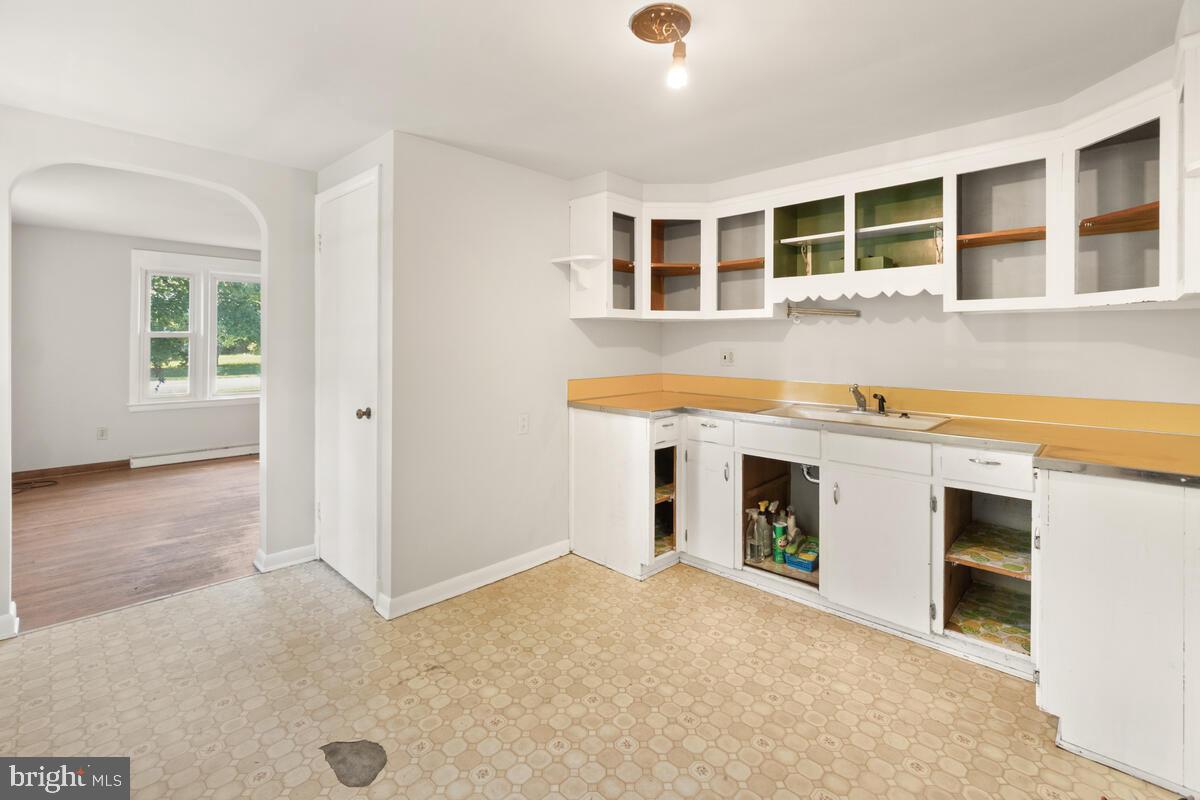 9009 Gue Road Damascus, MD 20872 - Photo 8 of 33