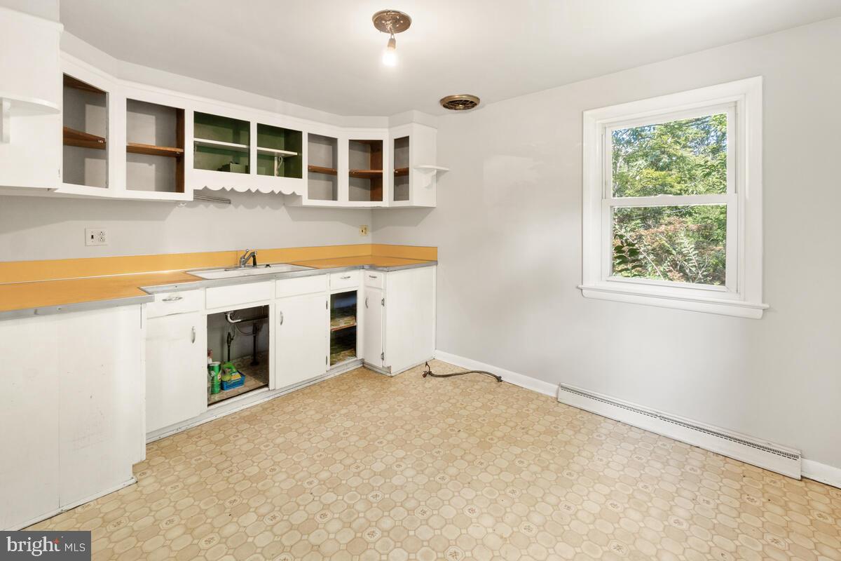 9009 Gue Road Damascus, MD 20872 - Photo 9 of 33