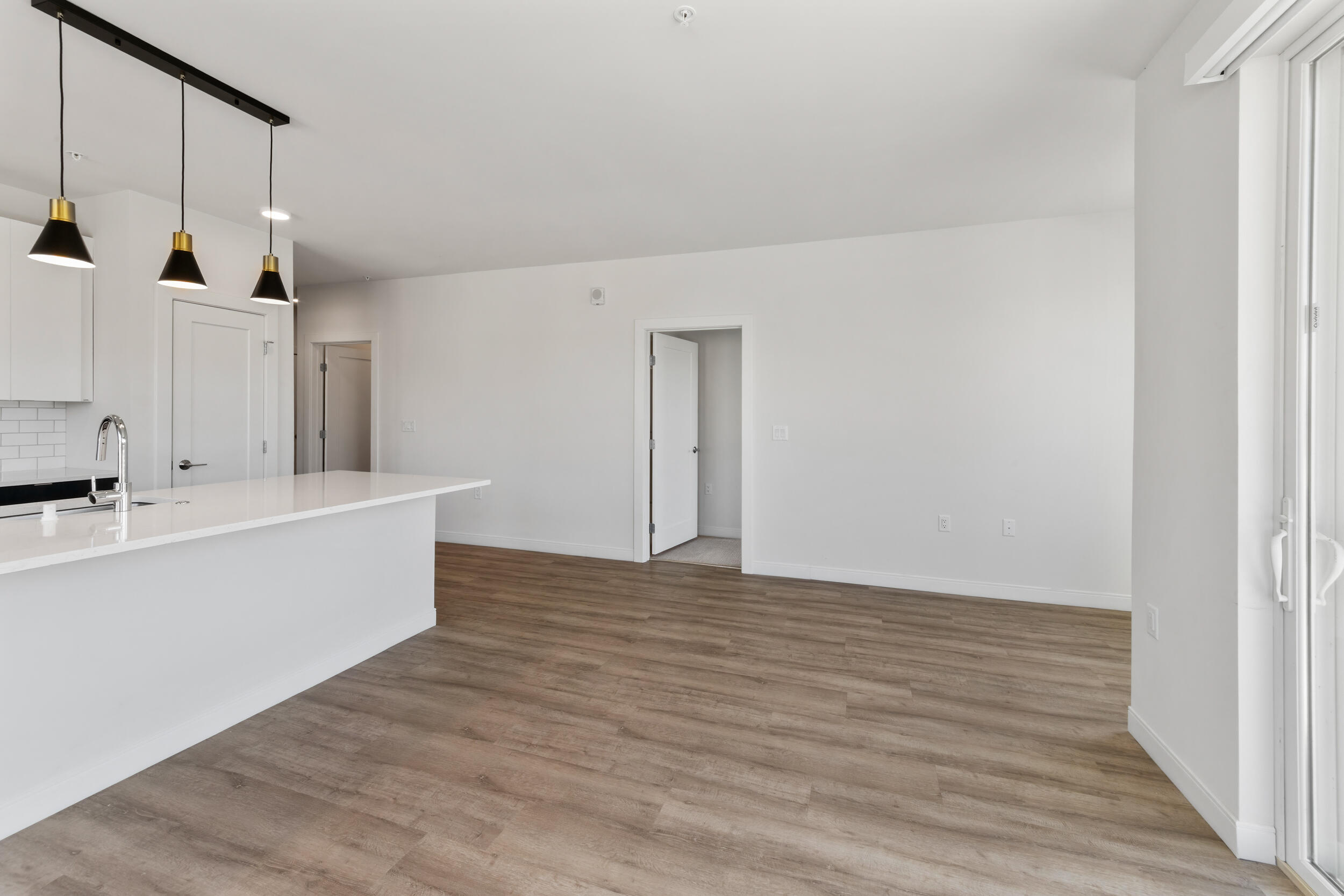 5945 6th Avenue, Unit 307 Kenosha, WI 53140 - Photo 10 of 30 17597709259-IMG_0426