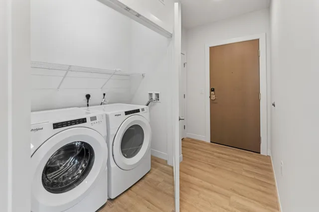 $2,071 | 5945 6th Avenue, Unit 307, Kenosha, WI 53140