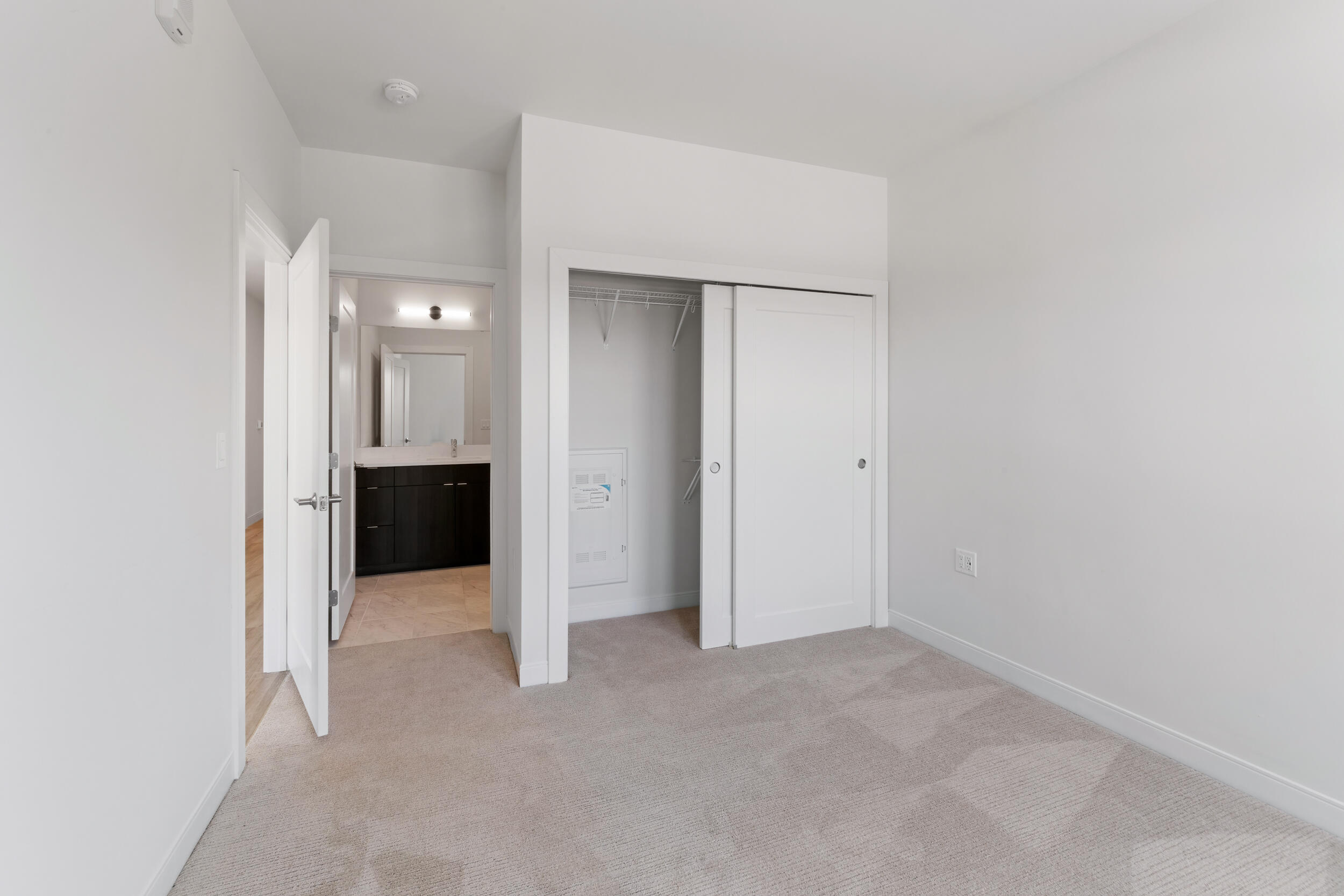 5945 6th Avenue, Unit 307 Kenosha, WI 53140 - Photo 14 of 30 17597709260-IMG_0361