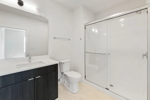 $2,071 | 5945 6th Avenue, Unit 307, Kenosha, WI 53140