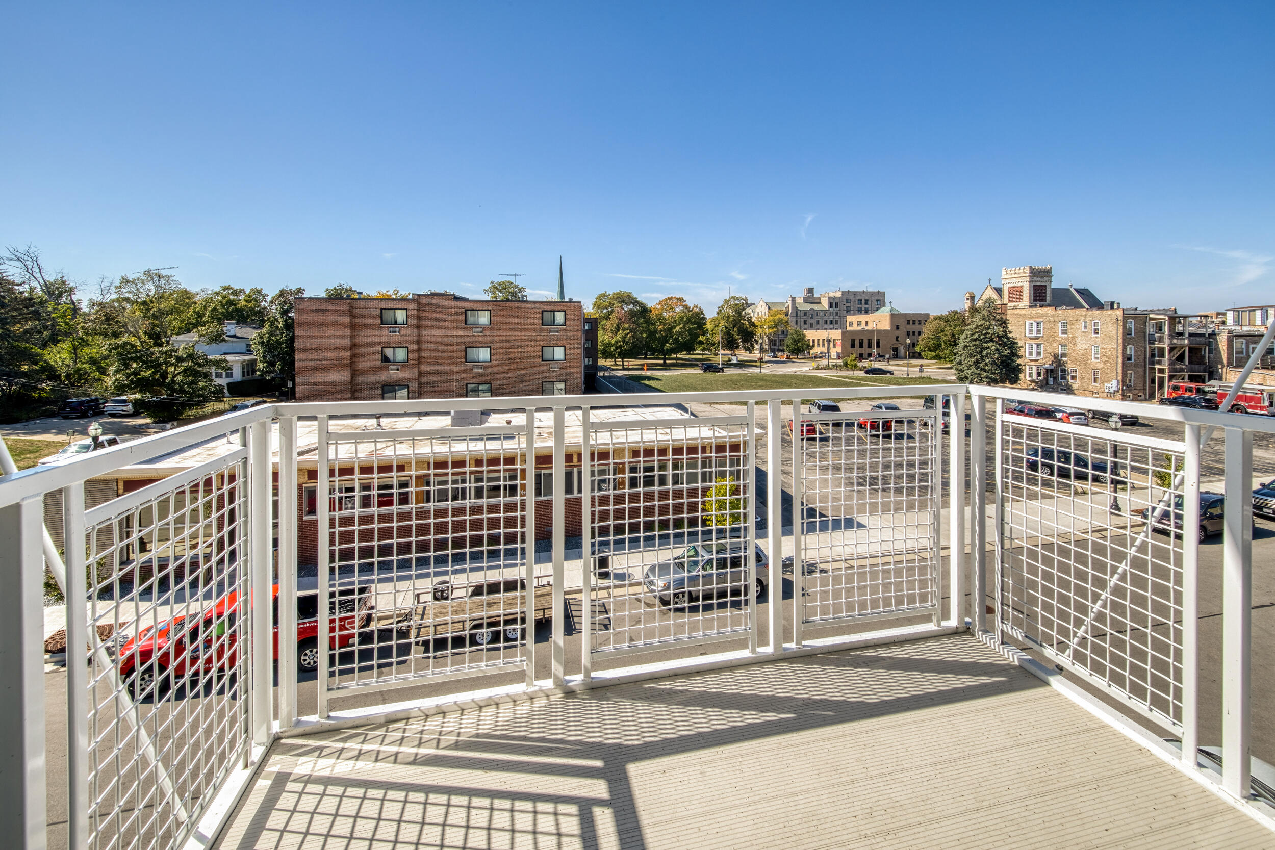 5945 6th Avenue, Unit 307 Kenosha, WI 53140 - Photo 18 of 30 17597709263-IMG_0430_HDR