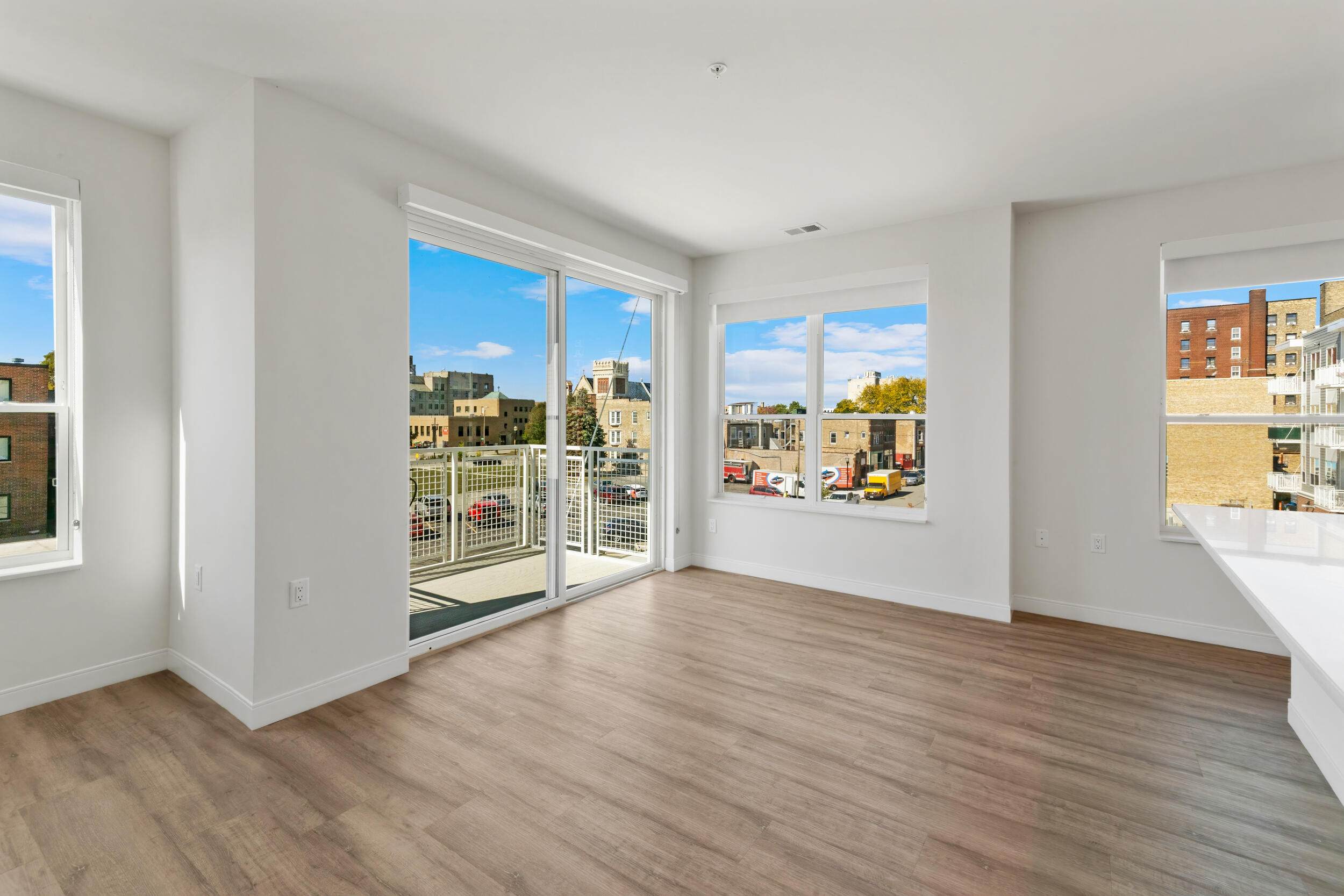 5945 6th Avenue, Unit 307 Kenosha, WI 53140 - Photo 4 of 30 17597709263-IMG_0421