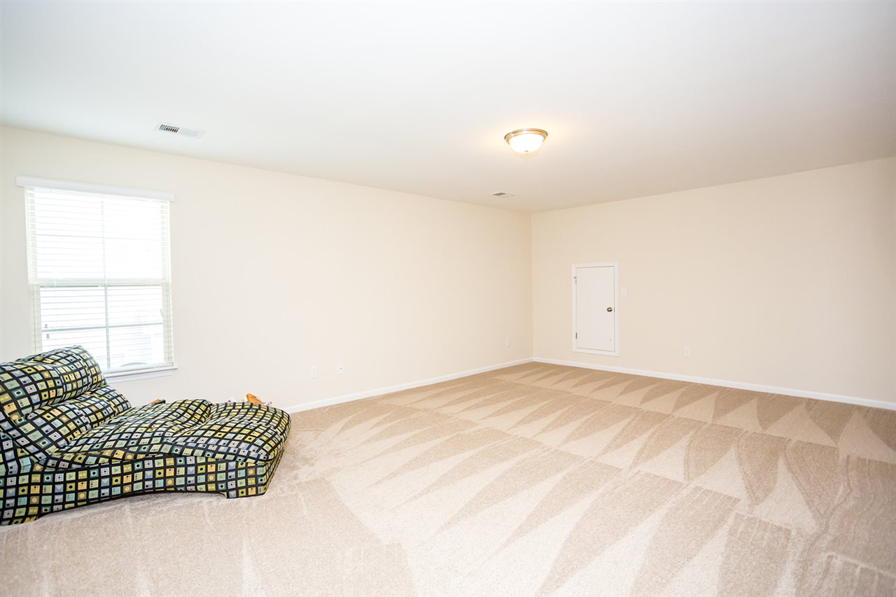220 Castleton Circle Boiling Springs, SC 29316 - Photo 10 of 17