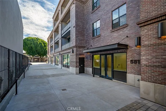 $1,371,800 | 581 Higuera Street, Unit 307, San Luis Obispo, CA 93401