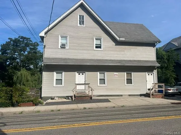 $2,400 | 1225 East Main Street, Unit 4, Shrub Oak, NY 10588