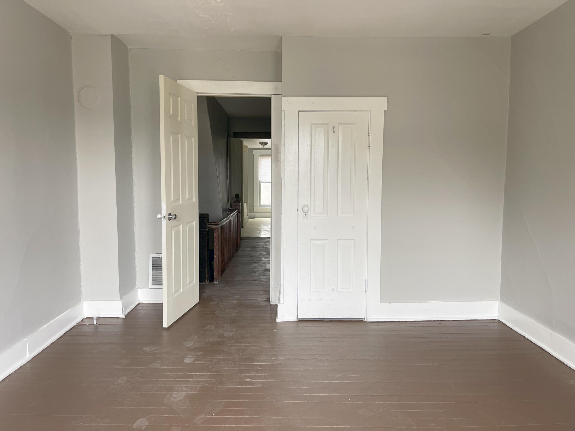 423 North Shaffer Street Springfield, OH 45504 - Photo 11 of 16 Gallery Image 11