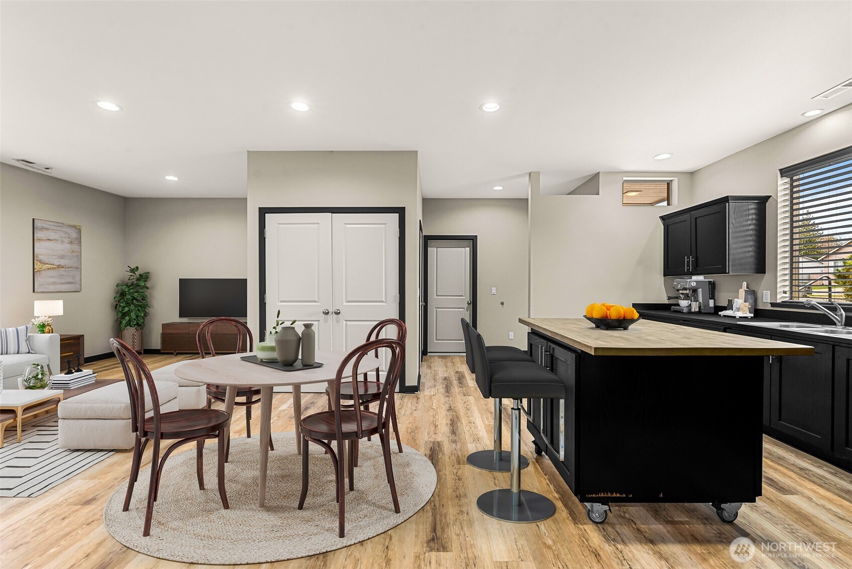 1467 Melissa Way Wenatchee, WA 98801 - Photo 6 of 28