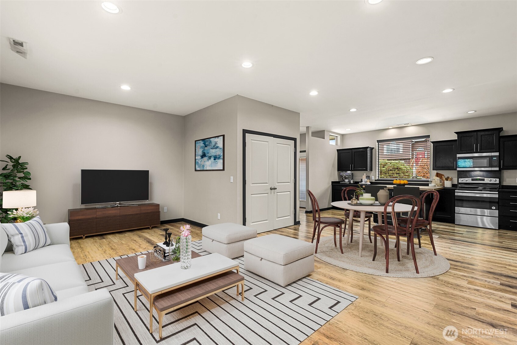 1467 Melissa Way Wenatchee, WA 98801 - Photo 7 of 28