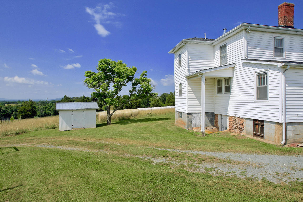 390 Kemp Ford Road Union Hall, VA 24176 - Photo 47 of 47 a front view of a house with a yard