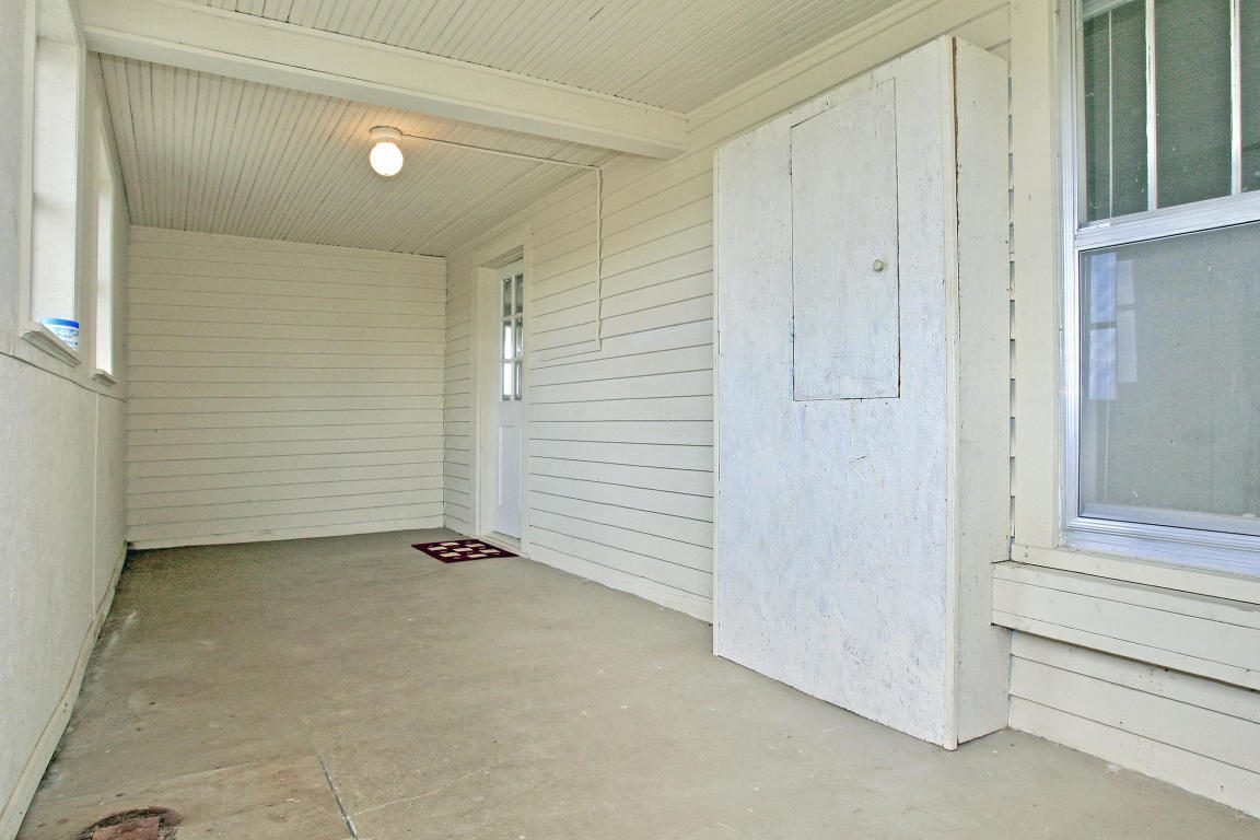 390 Kemp Ford Road Union Hall, VA 24176 - Photo 6 of 47 a view of an empty room