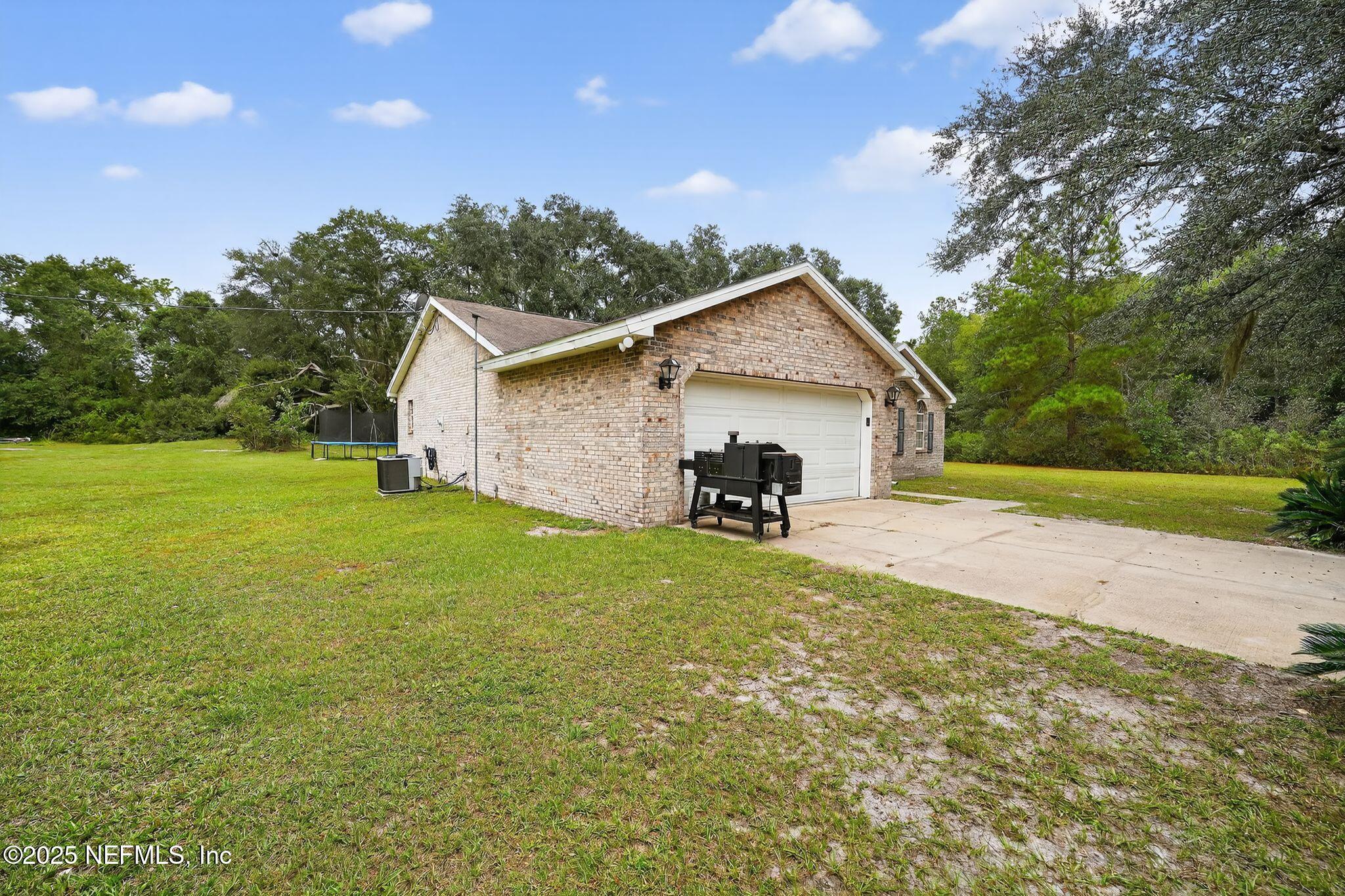 19616 Kenny Conner Road Hilliard, FL 32046 - Photo 11 of 29 beyc68e99a46966db