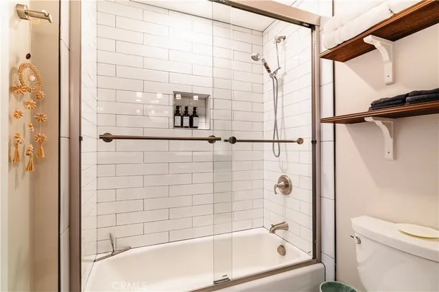 $1,735,000 | 1605 East Broadway, Long Beach, CA 90802