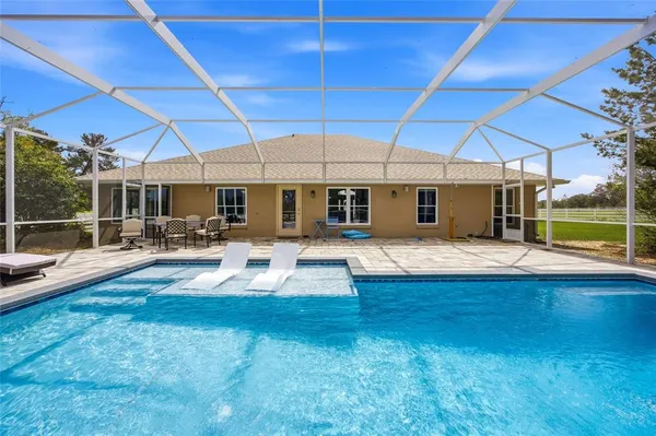 view of a swimming pool