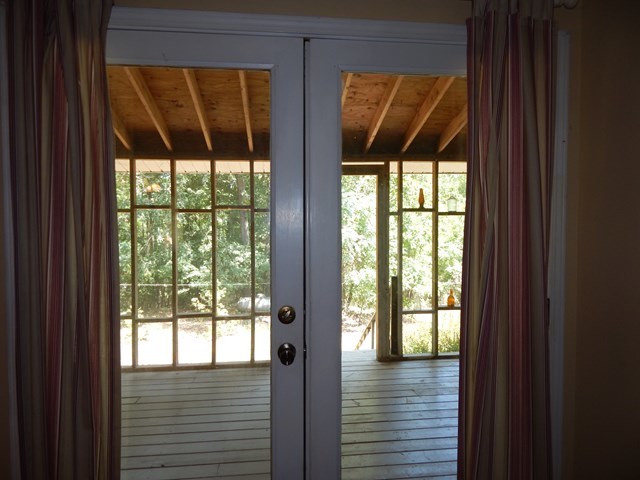 826 McKay Road Gray, GA 31032 - Photo 24 of 28 a view of an entryway