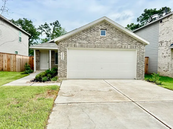 $1,700 | 3014 Mallorca Drive, Conroe, TX 77301