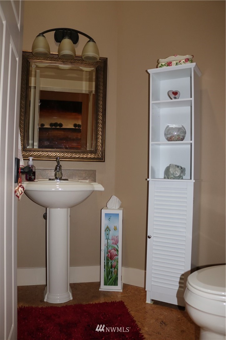4263 Aldrich Road Bellingham, WA 98226 - Photo 14 of 25 Gallery Image 14