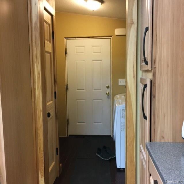 1820 Bowers Road Lapeer, MI 48446 - Photo 13 of 16 13.jpg