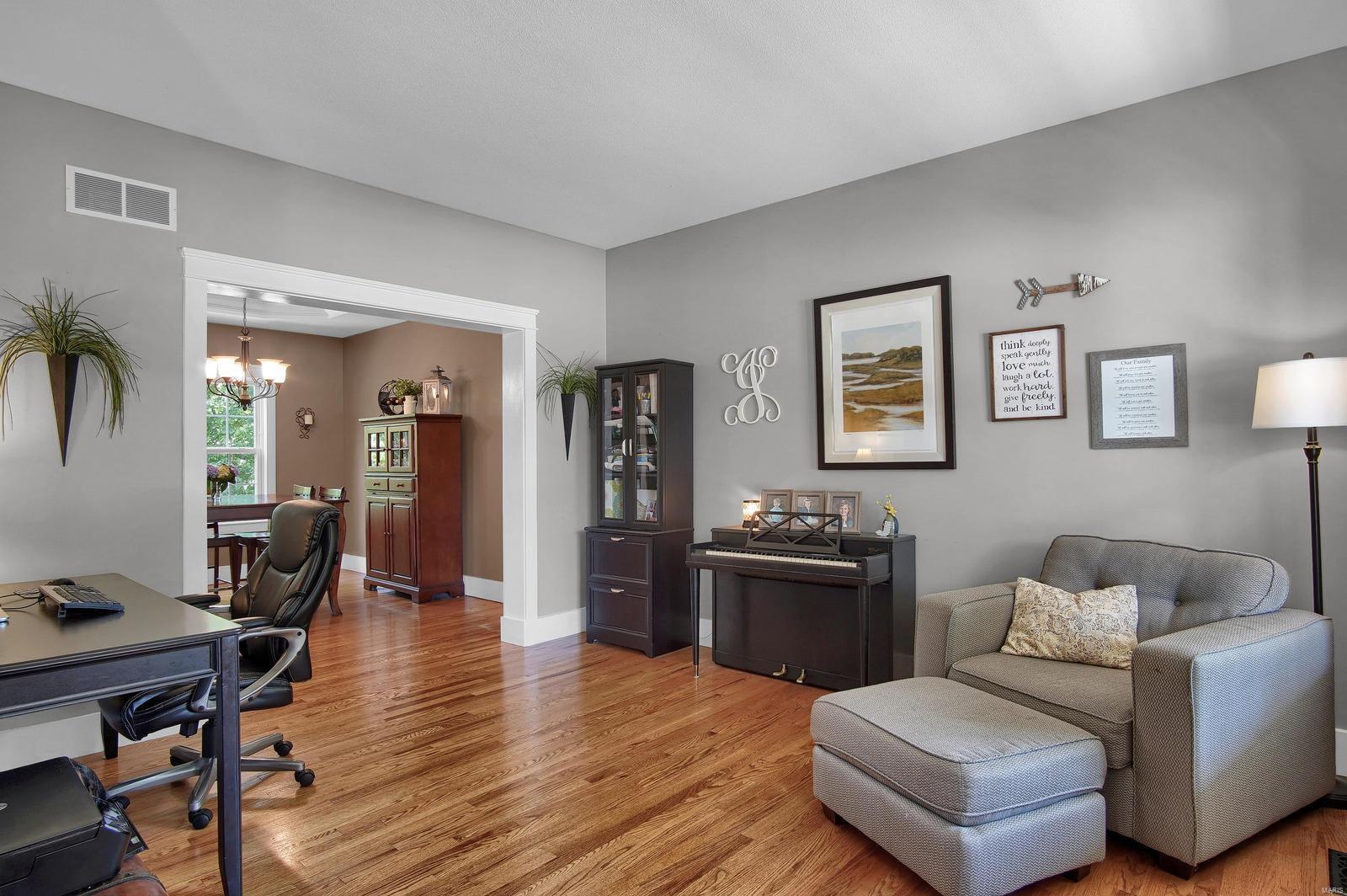 7003 Missionary Ridge Court Edwardsville, IL 62025 - Photo 8 of 41 Gallery Image 8