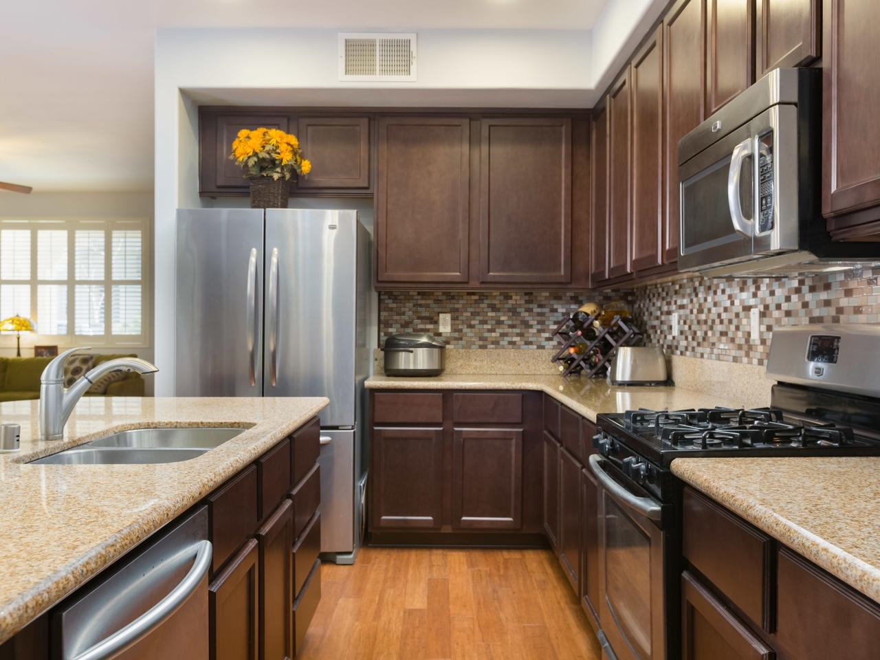 1305 Pershing Road Chula Vista, CA 91913 - Photo 5 of 24