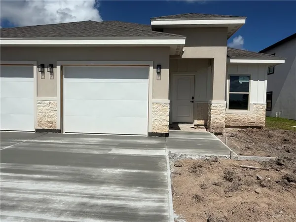 $359,000 | 1014 Escondido Lane East, Harlingen, TX 78550