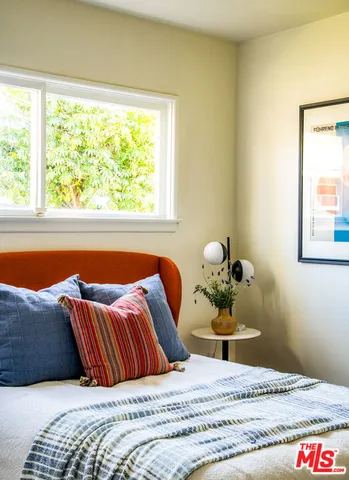 $860,000 | 13130 Crewe Street, North Hollywood, CA 91605