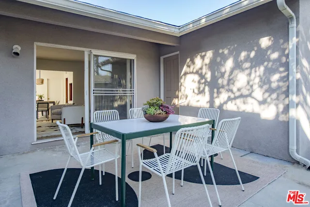 $860,000 | 13130 Crewe Street, North Hollywood, CA 91605