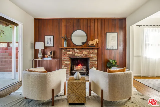 $860,000 | 13130 Crewe Street, North Hollywood, CA 91605