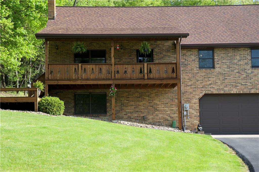 344 Lisbon Road Beaver Falls, PA 15010 - Photo 2 of 25