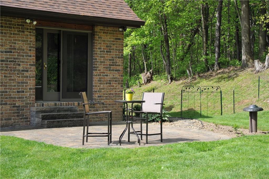 344 Lisbon Road Beaver Falls, PA 15010 - Photo 5 of 25