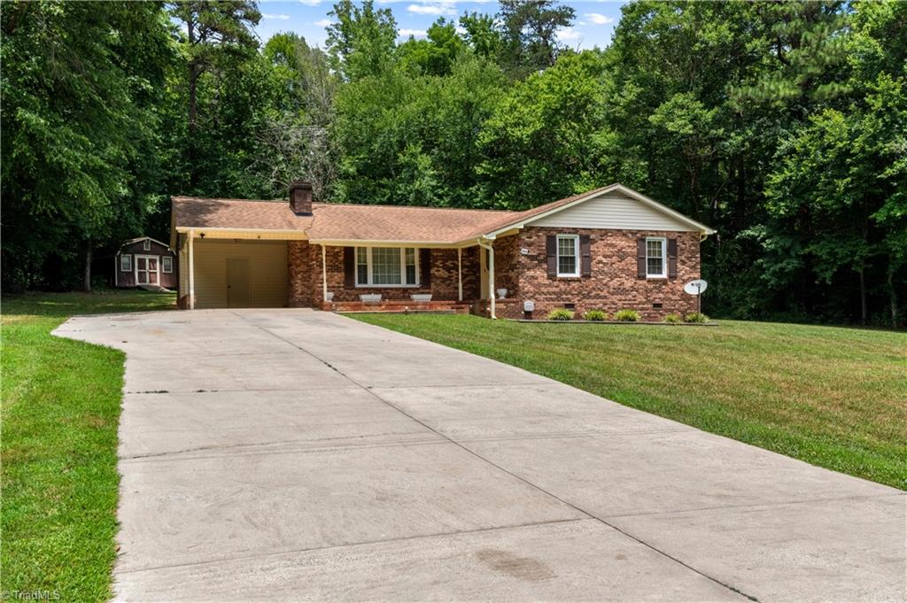 1015 Meadowview Road Walnut Cove, NC 27052 - Photo 2 of 27 Gallery Image 2