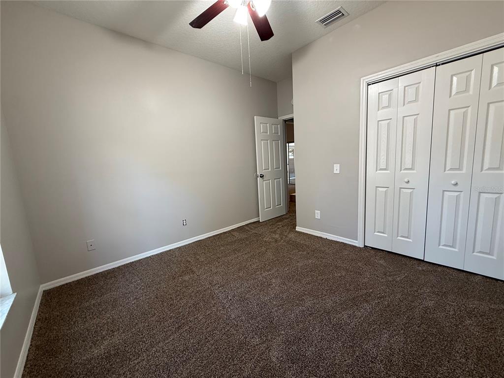 2212 Misty Ridge Lane Valrico, FL 33594 - Photo 14 of 21 Gallery Image 14