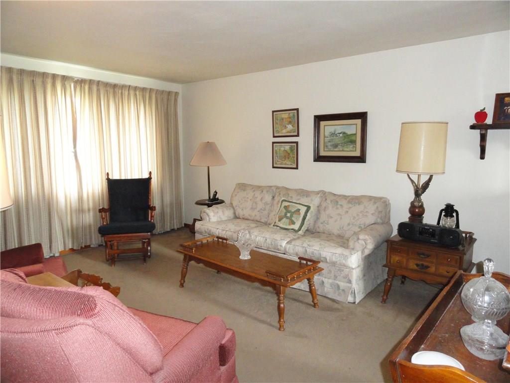 1171 Richard Road North Huntingdon, PA 15642 - Photo 6 of 20 Large front window in living room
