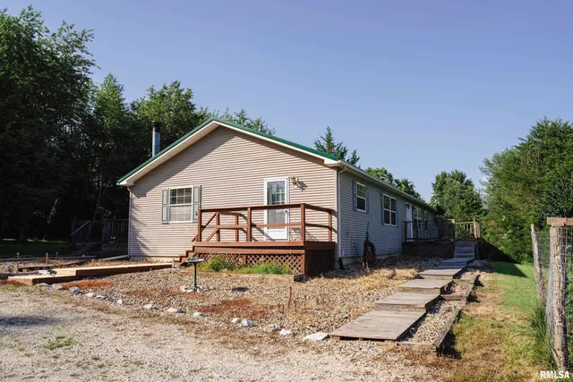 $520,000 | 32440 Jim Town Hollow Road, Rockport, IL 62370