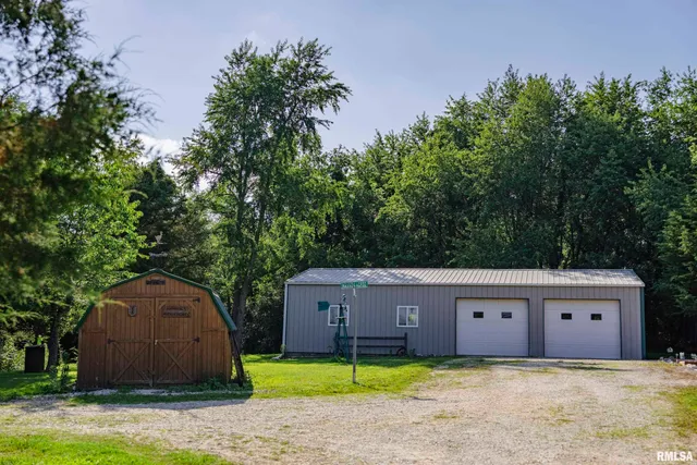 $520,000 | 32440 Jim Town Hollow Road, Rockport, IL 62370