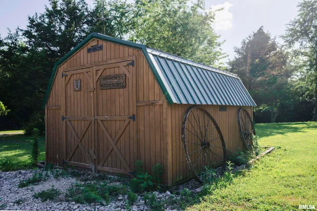 $520,000 | 32440 Jim Town Hollow Road, Rockport, IL 62370