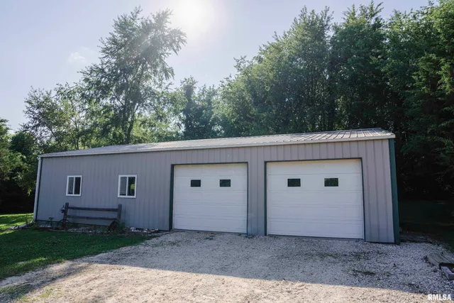 $520,000 | 32440 Jim Town Hollow Road, Rockport, IL 62370