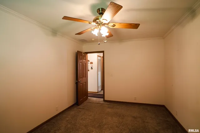 $520,000 | 32440 Jim Town Hollow Road, Rockport, IL 62370