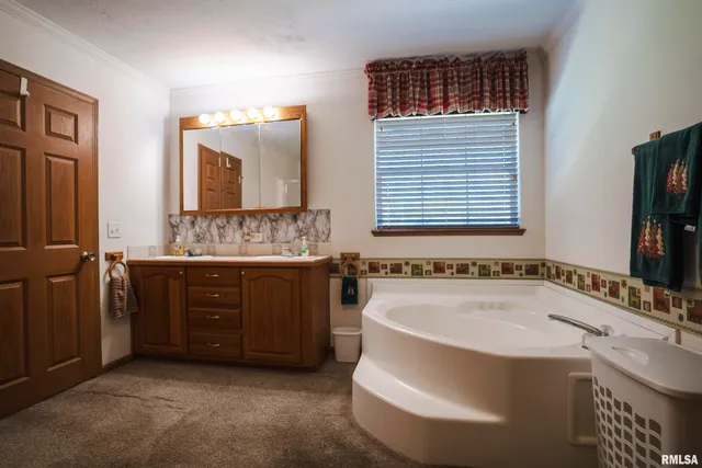 $520,000 | 32440 Jim Town Hollow Road, Rockport, IL 62370