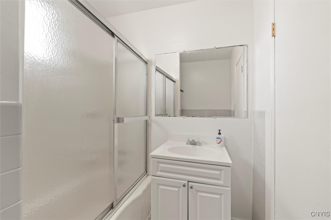 7355 Powers Road Throop, NY 13021 - Photo 13 of 24