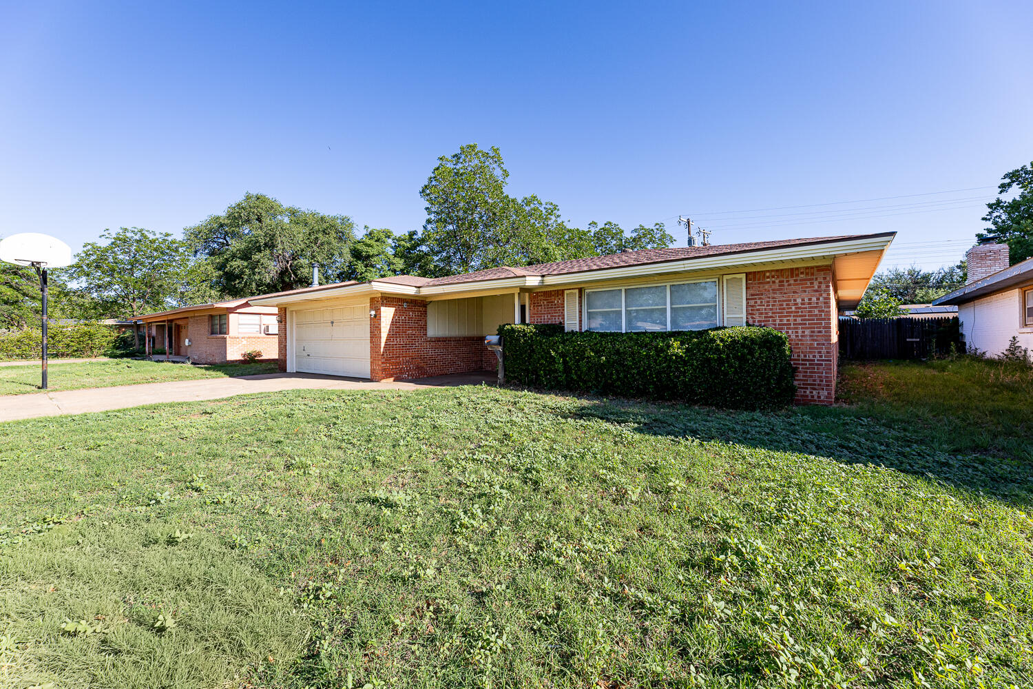 2508 61st Street Lubbock, TX 79413 - Photo 3 of 58 2508 61st-67